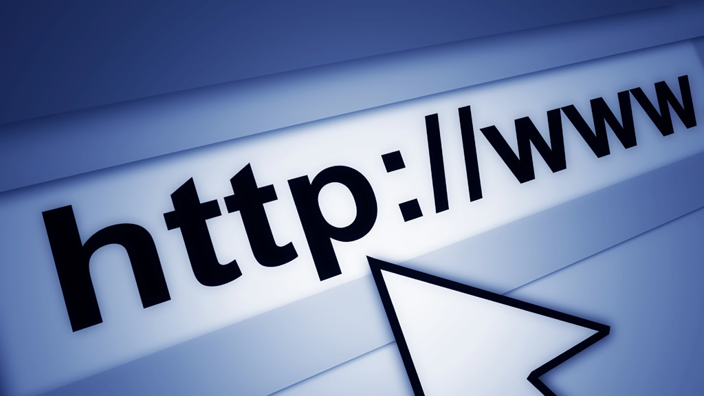 Who Runs the Internet ?