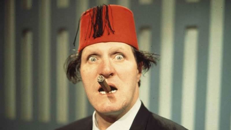 The Late Great Tommy Cooper – One liners