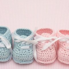Why is the colour blue associated with baby boys and pink associated with baby girls?